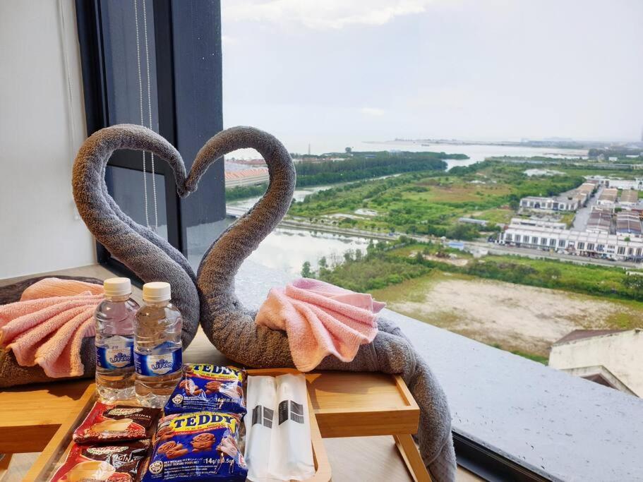 Seaview#Warmth#Netflix#Privatebathtub#Seasideluxurycondo#Imperioresidence Malacca Buitenkant foto